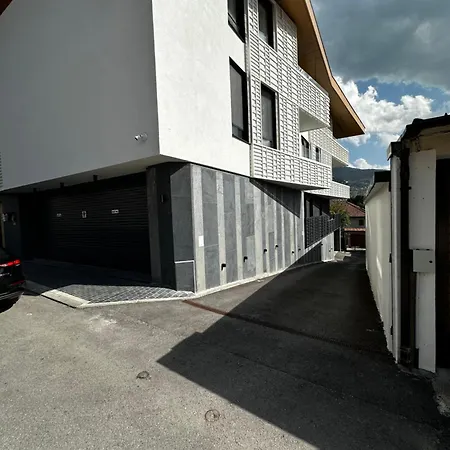 Cadordzina Free Parking Old Town Saraievo