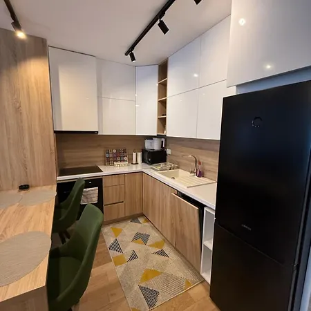 Cadordzina Free Parking Old Town * Saraievo